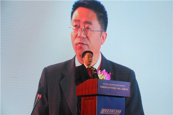 中石油长庆油田公司副总经理、安全总监沈复孝.jpg