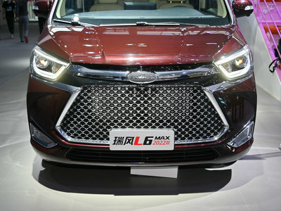 瑞风L6 MAX新车报价2023款，最低售价18.38万起！现在该入手吗？